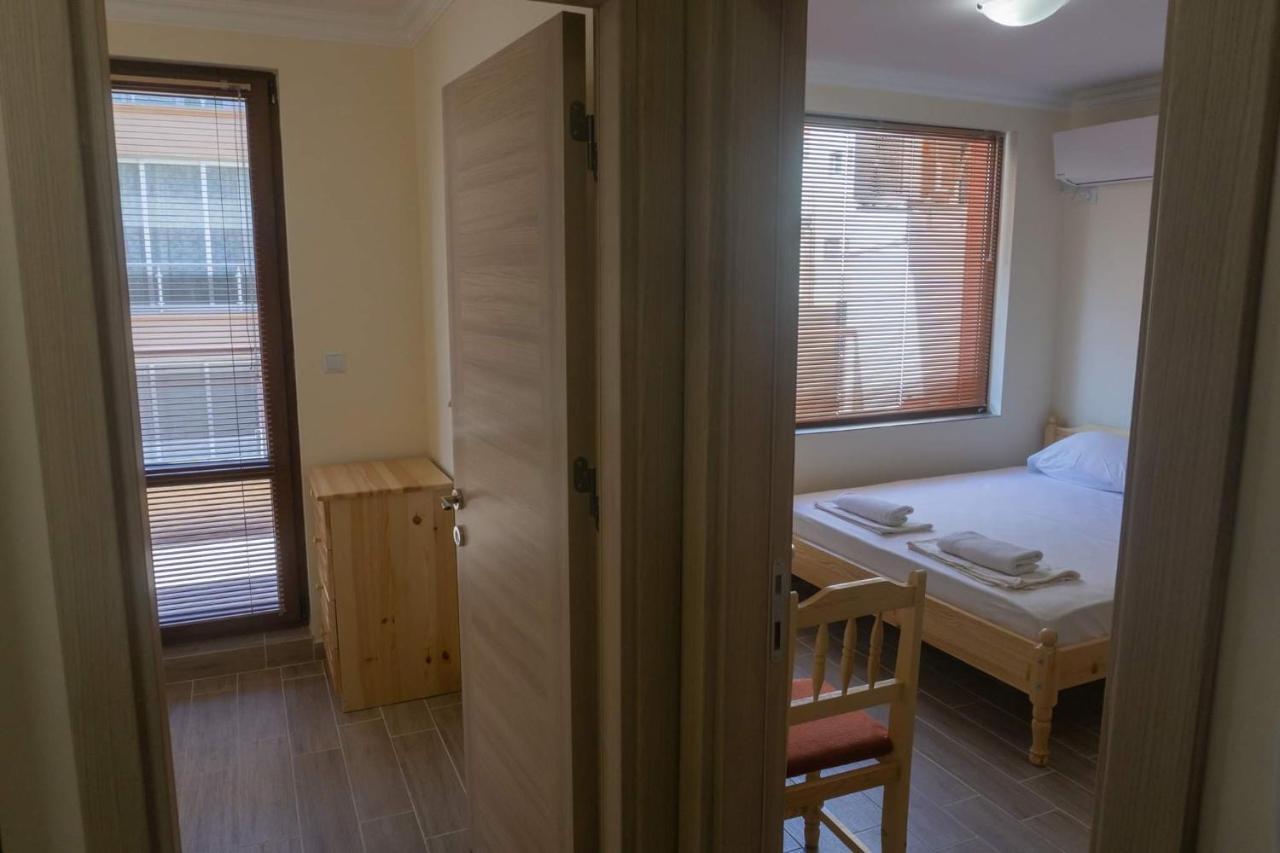 Rent Apartments Martin Beach Pomorie Buitenkant foto